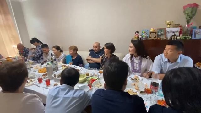 Сватовство по-калмыцки. Едем свататься к семье моей невесты. Элиста 2022 год #свадьба #калмыкия смотреть онлайн