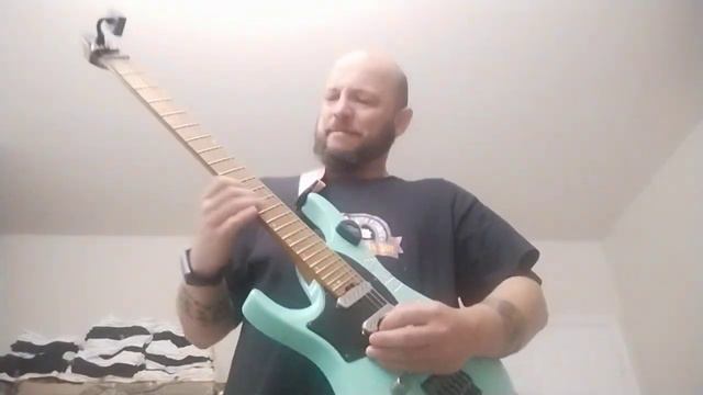 Mr. Crowley solo 1, Ibanez headless Q-54 смотреть онлайн