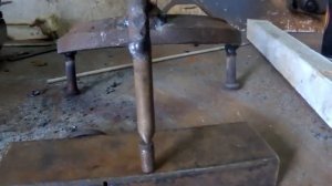 Третья рука для сварки самодельная