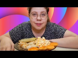 Мукбанг Салат Крабовый, Наггетсы, Вареники с картошкой и зажаркой/Дурак думками богатеет