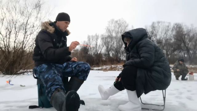 Село ХОМУТИНО эта речка нас опять не подвела🎣Ловля СОРОГИ,ОКУНЯ 24.11.23 смотреть онлайн