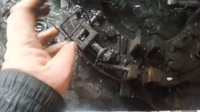 Почему на Т-150 ломается сцепление и решение этой проблемы смотреть онлайн