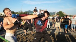 САМЫЙ БЕШЕНЫЙ БОЙ БЕЗ ПРАВИЛ !!!