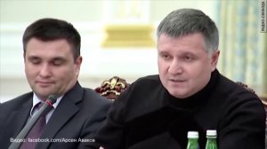 Арсен Аваков и Саакашвили на совещании -(под фильм  ЗОЛОТОЙ ТЕЛЕНОК)