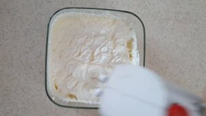 НЕЖНЫЙ КЛУБНИЧНЫЙ ТОРТ С ПРОФИТРОЛЯМИ? Strawberry Profiterole cake?