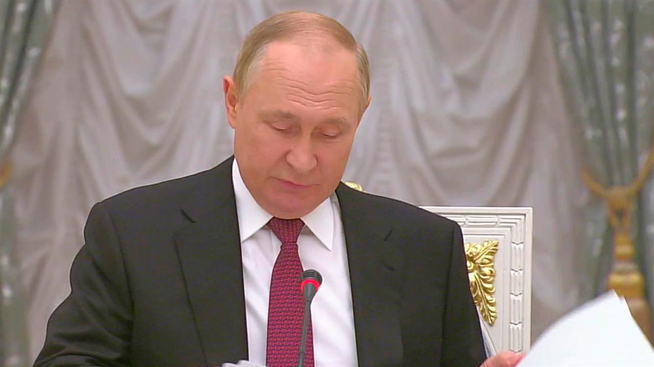 Владимир Путин проводит совещание по развитию Оборонно-промышленного комплекса