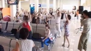 Флешмоб в аэропорту "Кольцово"