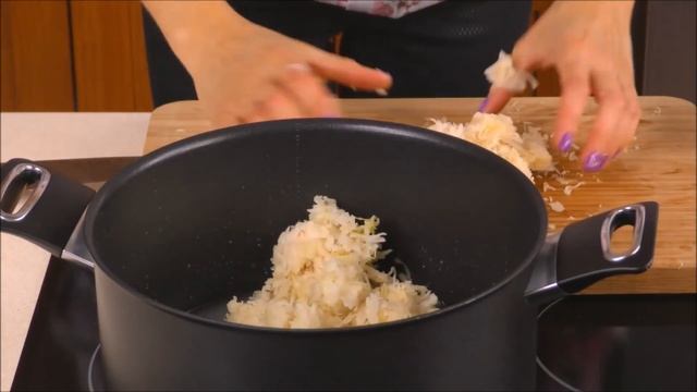 Postne łazanki z kapustą i grzybami to wspaniałe danie wigilijne. Wersja bezmięsna. MENU Dorotki.