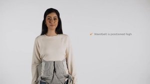 Как правильно разместить новорожденного в эргорюкзаке Ergobaby OMNI Breeze лицом к родителю.mp4