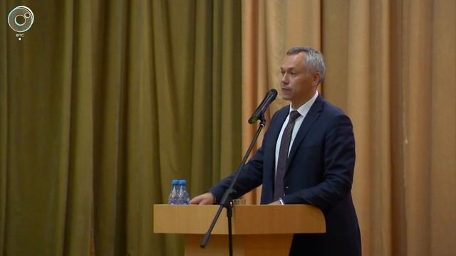 Какие поручения дал глава региона в Дзержинском районе Новосибирска?