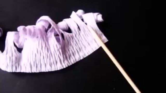 Цветы из гофробумаги. Flowers made of paper. смотреть онлайн