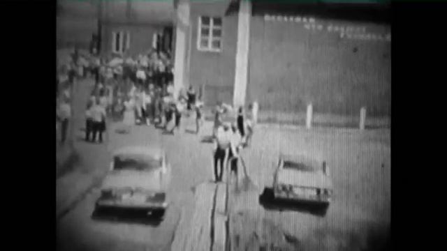 Похороны Люды Недодаевой 15 июня 1988 года.