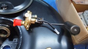 ГБО LPG на VW Tiguan 2.0tsi CCTA USA. Часть 2. Установка баллона, мультиклапана.