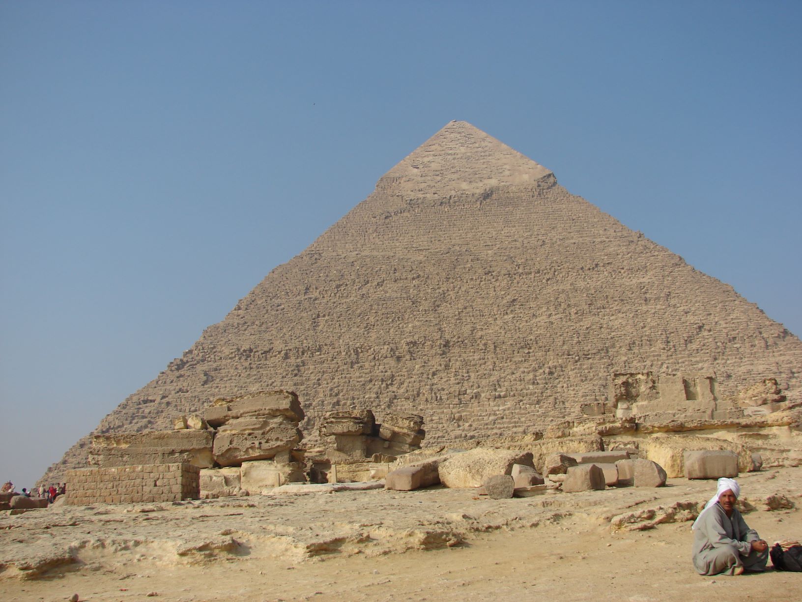 Пирамида Хефрена (Хафра) в Гизе. Снаружи и внутри. Египет.