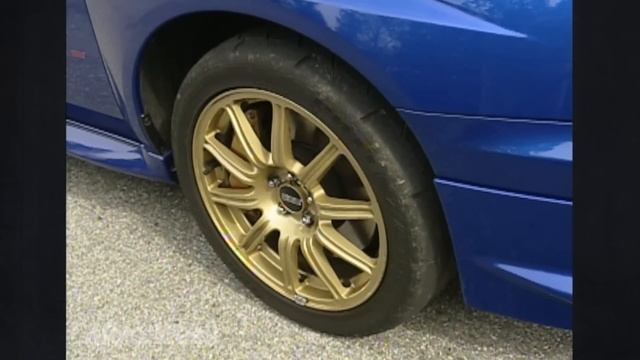 2004 Subaru Impreza WRX STi vs. 2003 Mitsubishi Lancer Evolution | Retro Review смотреть онлайн