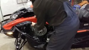 Как подключить навигатор, Expedition 21год + как снять капот снегохода BRP