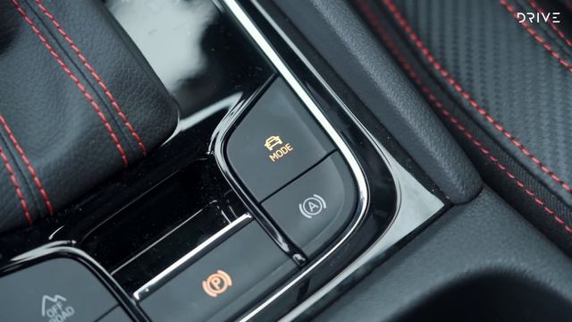 2022 Skoda Kodiaq RS Review | 4X4 Fun With 7 Seats | Drive.com.au смотреть онлайн