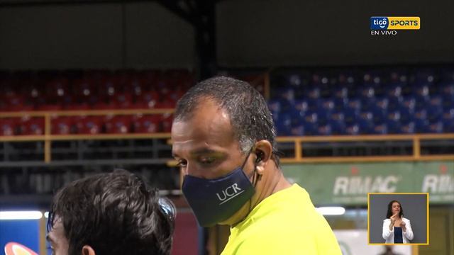 El arbitraje responde a las críticas de Mariano Torres смотреть онлайн