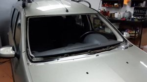Установка лобового стекла Lada Largus