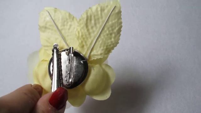 Yellow Satin and Sheer Rose Hair Flower Clip and Pin смотреть онлайн