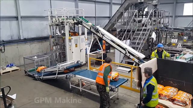 Автомат для упаковки и группировки угля в пластиковый пакет смотреть онлайн