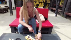 Песочница в Минске - вкусная уличная еда и просто хорошее место! Стритфуд в Минске детектед!!