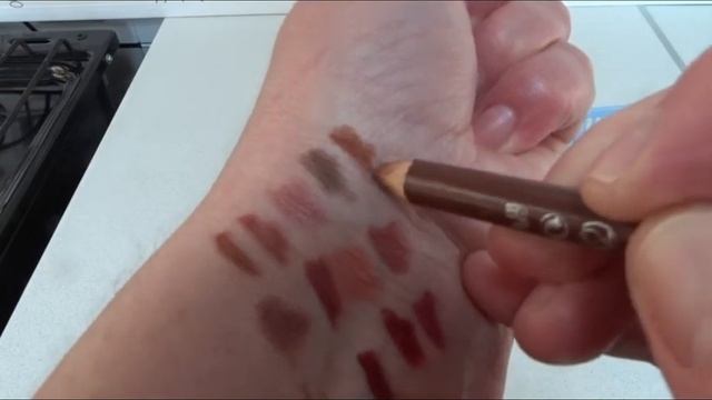 Мои карандаши для губ // поездка сорвалась ((( мы не уехали смотреть онлайн