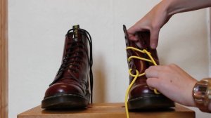 Easiest way to straight lace Dr Martens