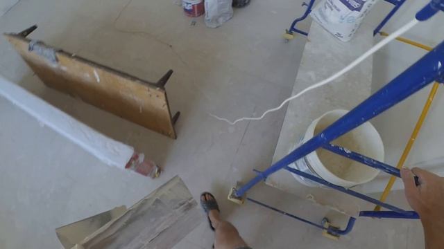 обзор шпаклевки Knauf Мульти-финиш. Шпаклюем потолок, подводим итоги. смотреть онлайн