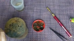 Реставрация пуговиц выравниваем ушки. restoration of buttons, align the ears