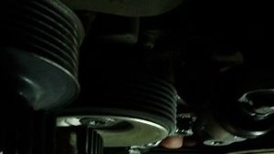 Nissan Patrol Y61 ZD30 натяжитель ремня