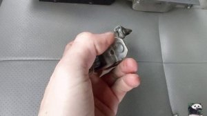 Замена ограничителей дверей Subaru