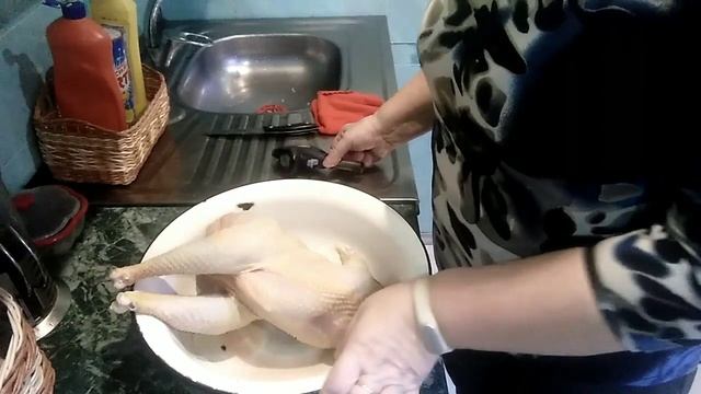 Разделка петуха.?Чуть не спалила дом под Новый год. ? смотреть онлайн