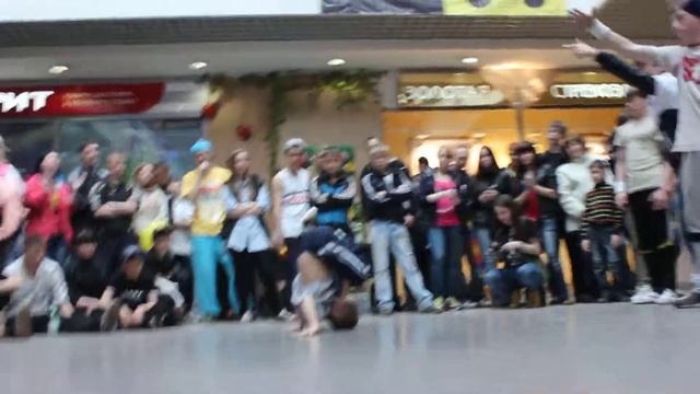 Spring Dance Fest 2014 в Глобусе, день первый - "The best crew" смотреть онлайн