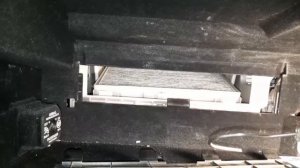 Lexus ls460 замена 2х салонных фильтров.