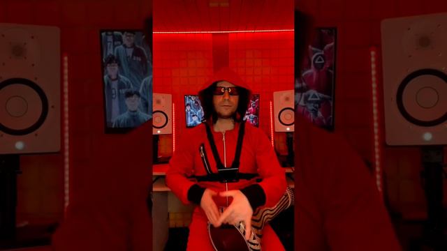 Squid Game Darbuka Remix by Artem Uzunov смотреть онлайн