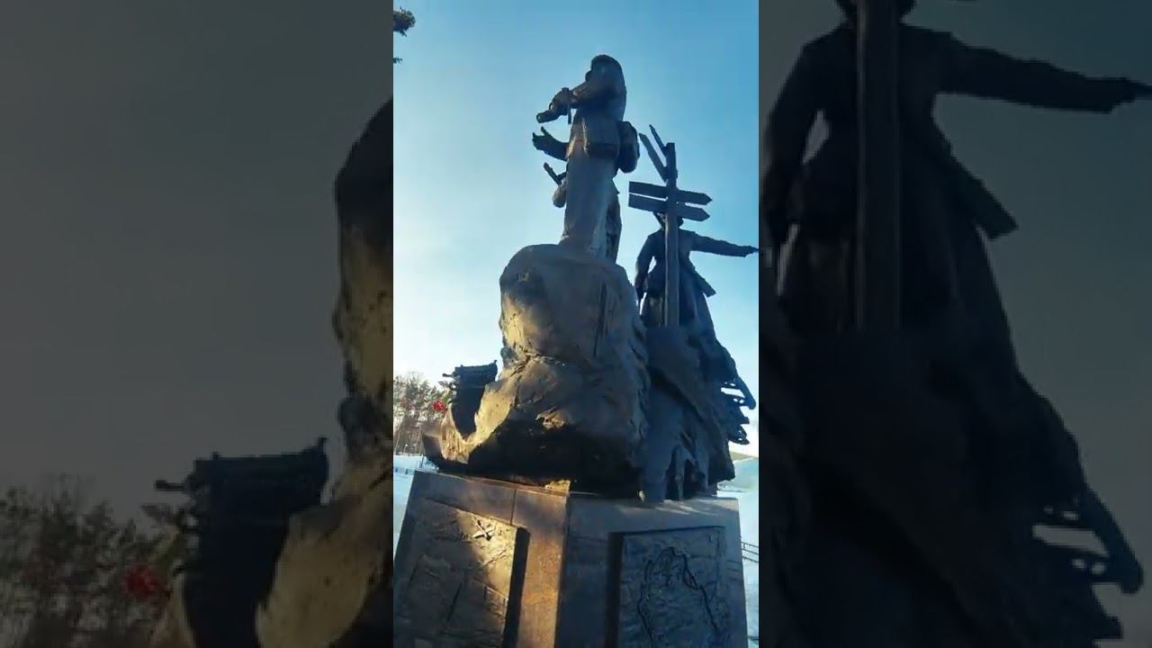 Памятник Дороге Жизни на станции Ладожское озеро в Ленобласти