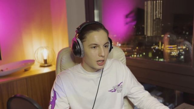 Милиан О'Войд - ФРЕШМАНЫ БЕЗ АУДИТОРИИ (ПЕРЕЗАЛИВ) смотреть онлайн