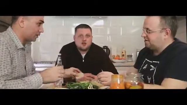 Классно поёт. Давай те выпьем смотреть онлайн