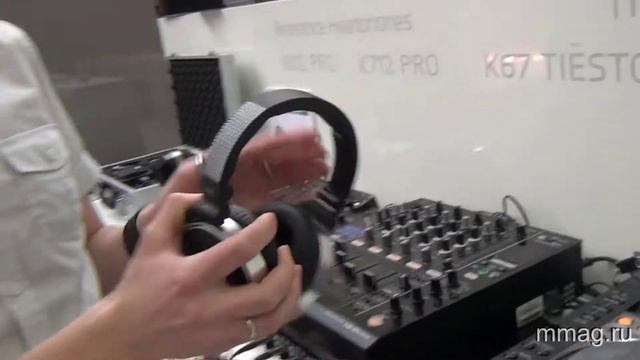 mmag.ru: AKG Tiesto headphones K67/K167/K267 @ Musikmesse 2013 смотреть онлайн