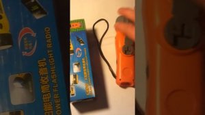 Фонарь с динамо машиной, на солнечных батареях