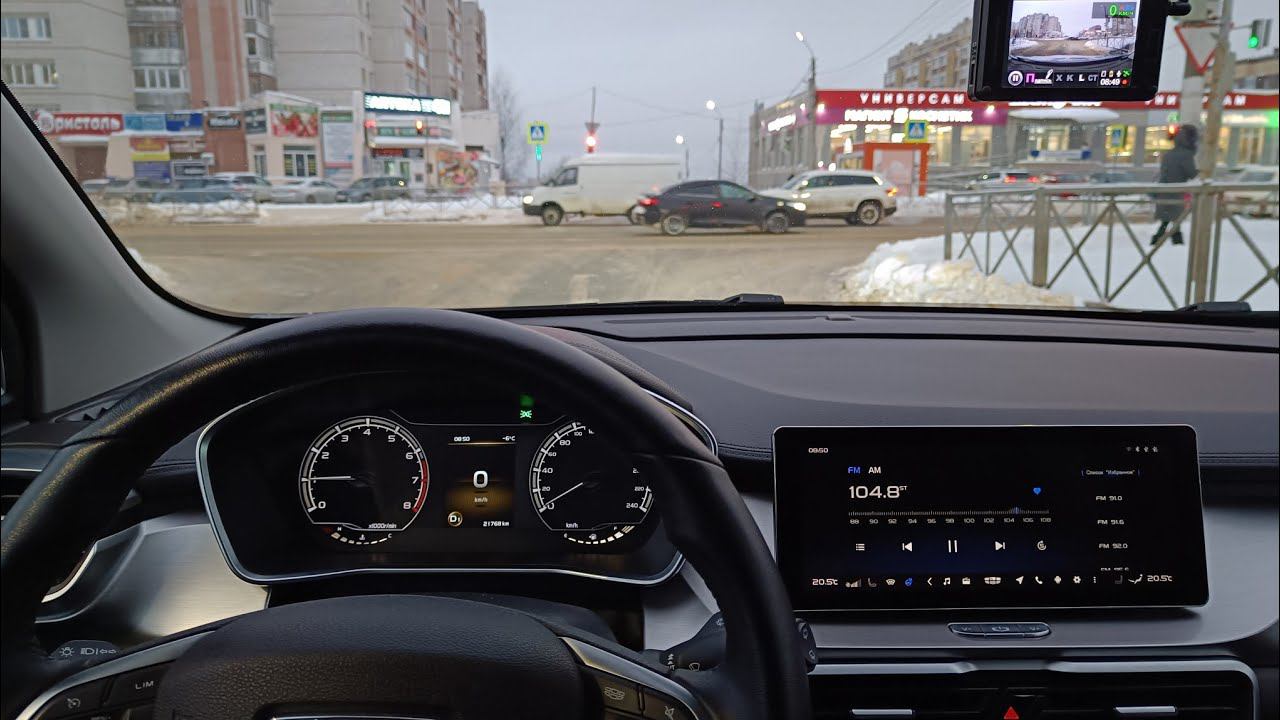 Geely Coolray победитель снега и льда смотреть онлайн