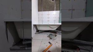 Укладка плитки на стены с молдингами Начало.