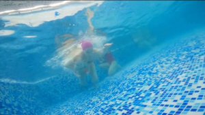 Бассейн Организация грудничкового плавания с мамами