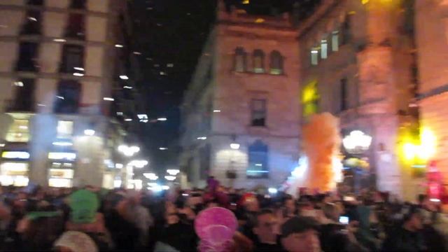 Карнавал в Барселоне 2018. Праздничный салют смотреть онлайн