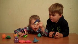 Развивающее видео про игрушки морские животные Educative video about sea animals