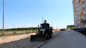 Выравнивание дороги под заливку.Экскаватор-погрузчик. Аренда спецтехники.