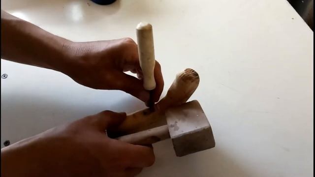 Самодельный игрушечный пистолетик смотреть онлайн