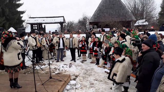 DATINI, TRADITII SI OBICEIURI DIN MARAMURESUL ISTORIC смотреть онлайн