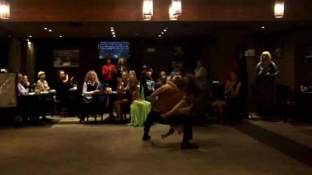 Брошетт Пати 6 ЭЛЕН И ТОНИ Испанские выкрутасы/Spanish freaks смотреть онлайн